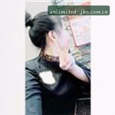 李伟